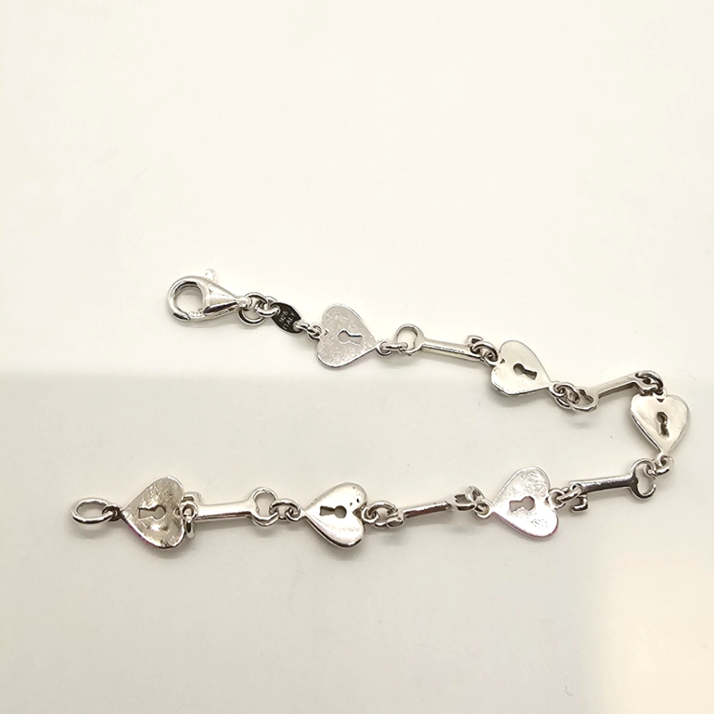 Silver Heart Lock Bracelet
